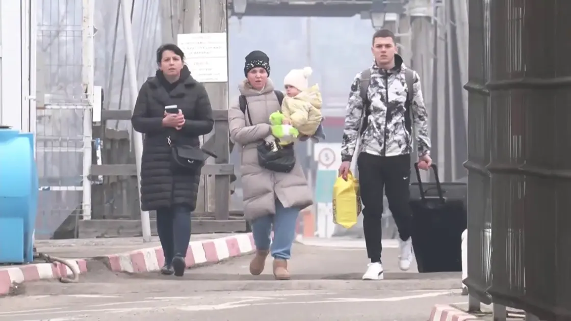 دولة تمنح إقامة دائمة للأوكرانيين الفارين من الحرب